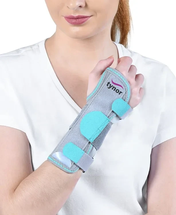 Tynor Wrist Splint Ambidextros (Immobilization,Pain Relief)